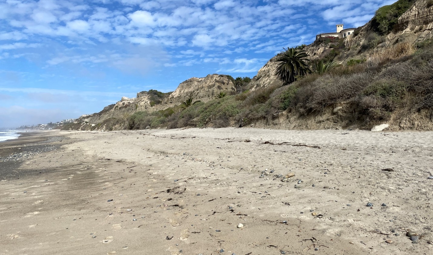 Eroded berm in central portion of shoreline protection structure