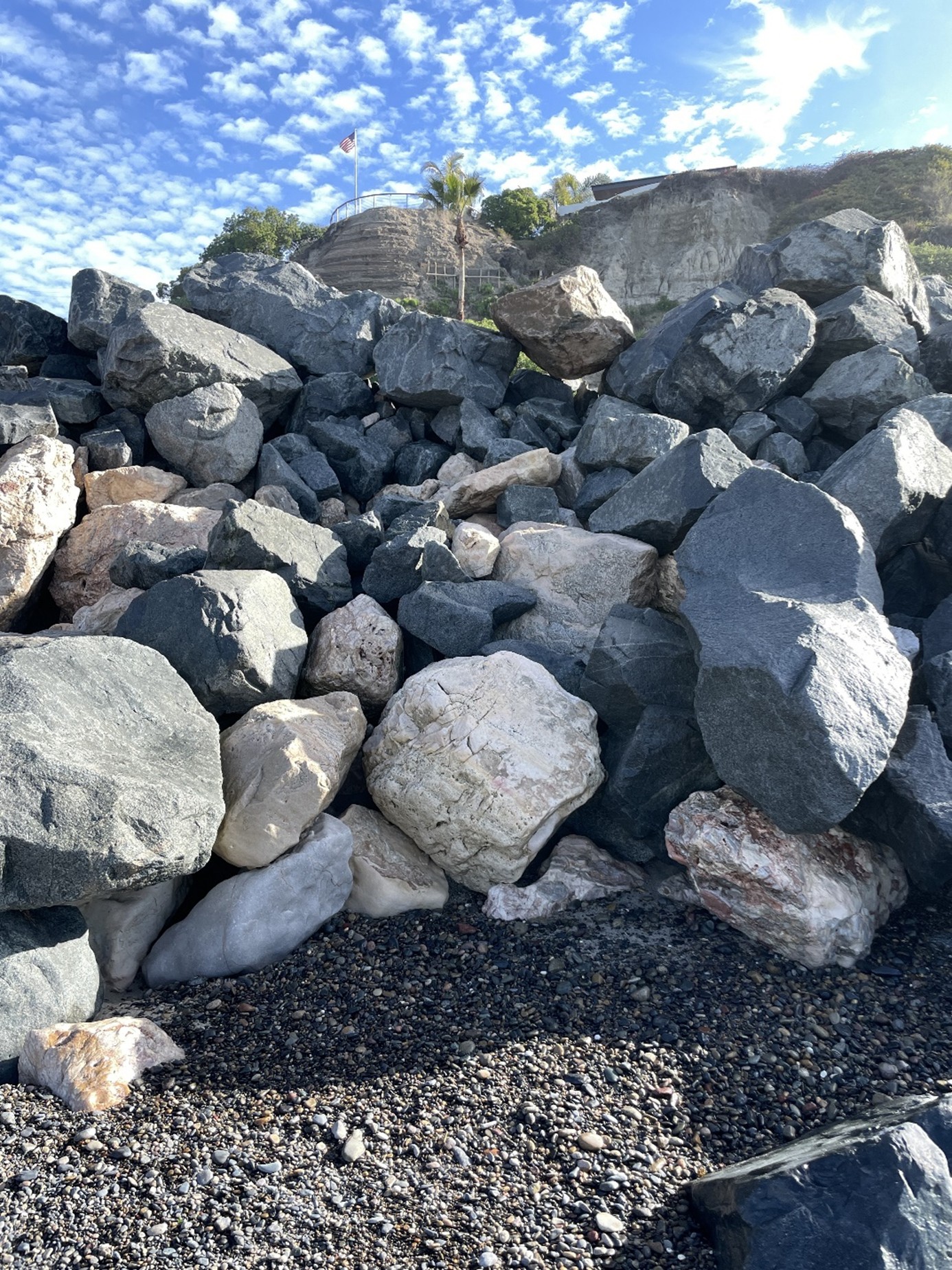 Undersized stones and unstable stones at crest